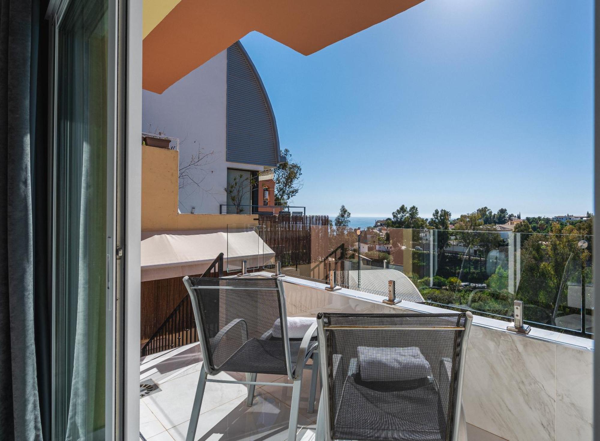 Private Luxurious Hillside Villa With Pool & Sea Views For 8 To 10 Ppl Fuengirola Exteriér fotografie