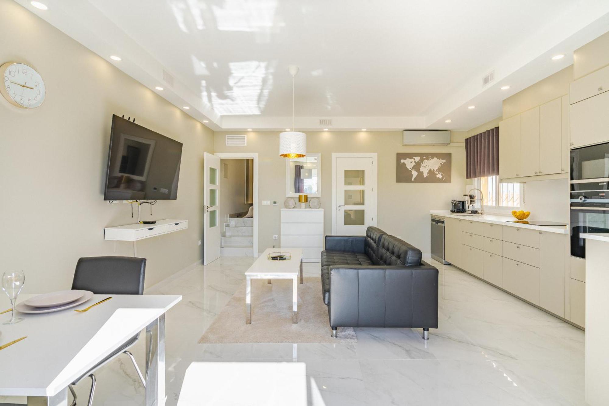 Private Luxurious Hillside Villa With Pool & Sea Views For 8 To 10 Ppl Fuengirola Exteriér fotografie