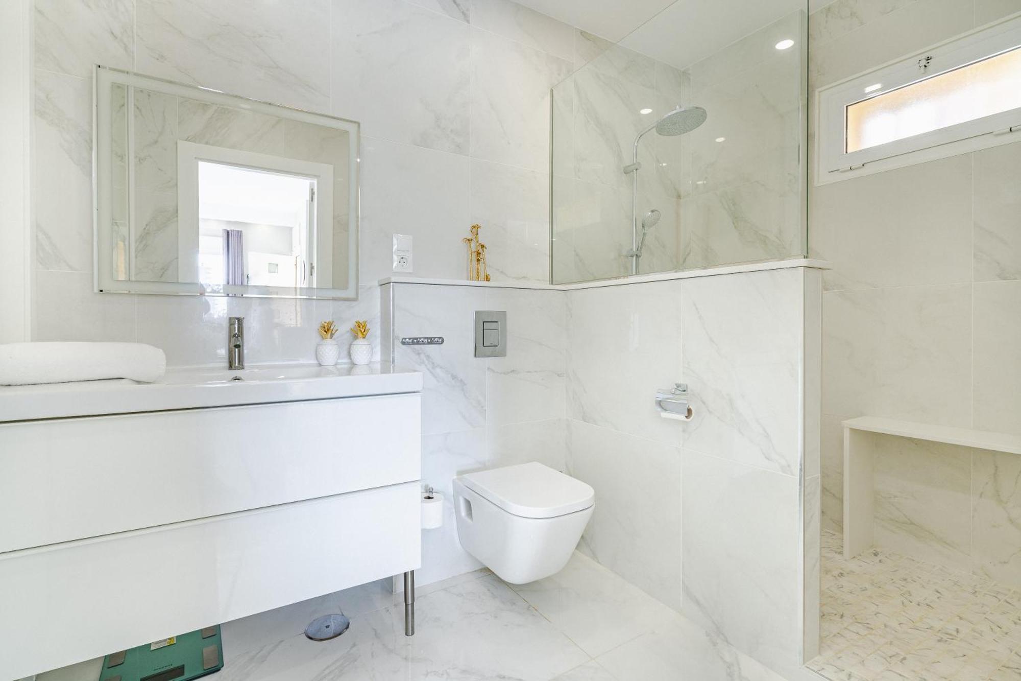 Private Luxurious Hillside Villa With Pool & Sea Views For 8 To 10 Ppl Fuengirola Exteriér fotografie