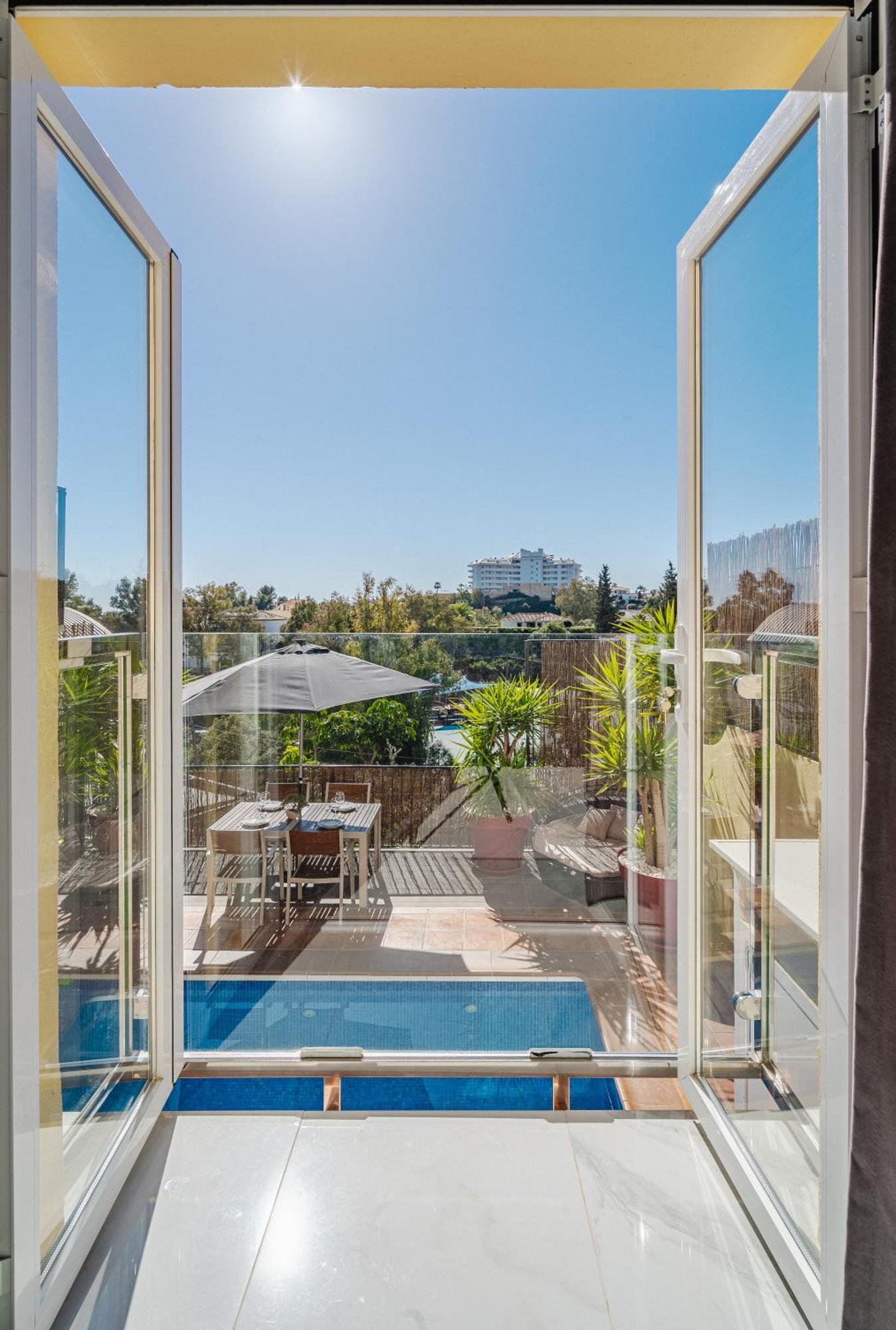 Private Luxurious Hillside Villa With Pool & Sea Views For 8 To 10 Ppl Fuengirola Exteriér fotografie